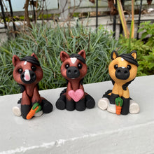 Load image into Gallery viewer, Custom Horse Sculptures